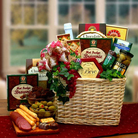 A Picnic Fare For Two Gift Basket